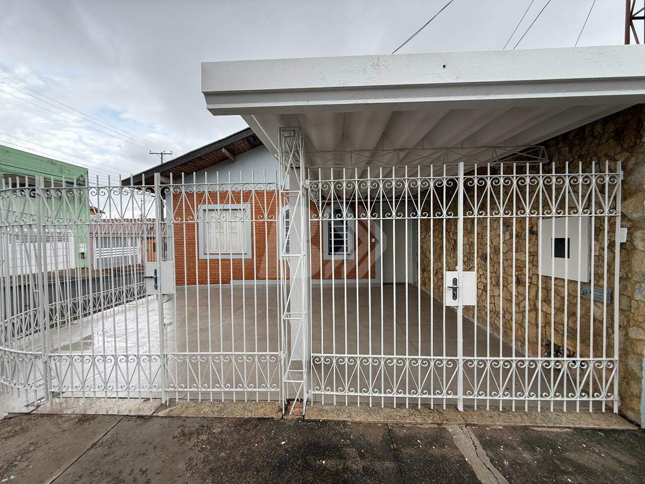 Casa Residencial à venda no Jardim Caxambu: 