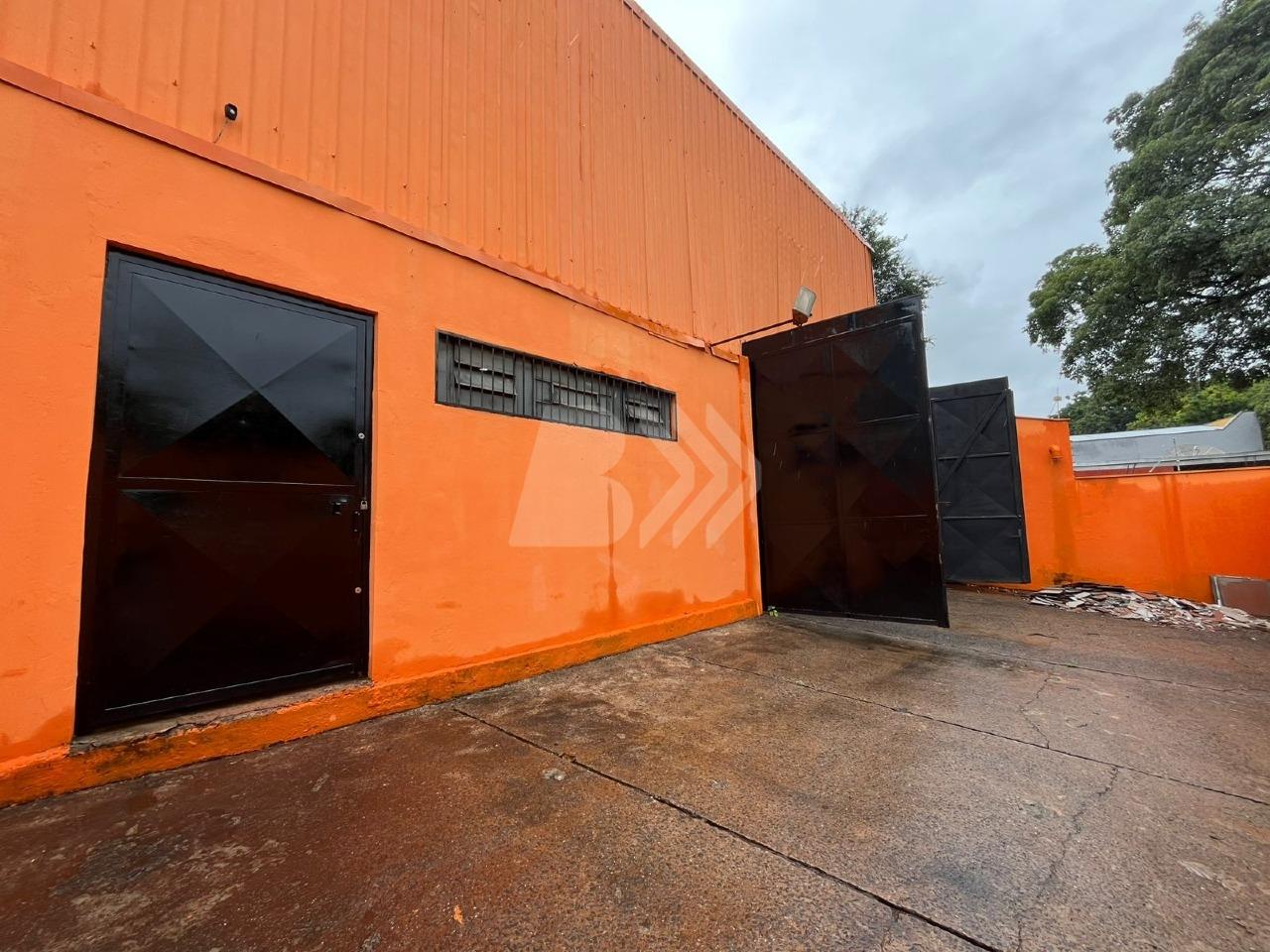 Barracão/Galpão para aluguel no Santa Rosa Ipês: 