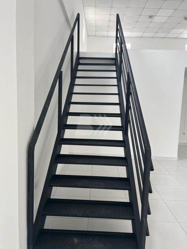 Salão Comercial para aluguel no Bairro Alto: 