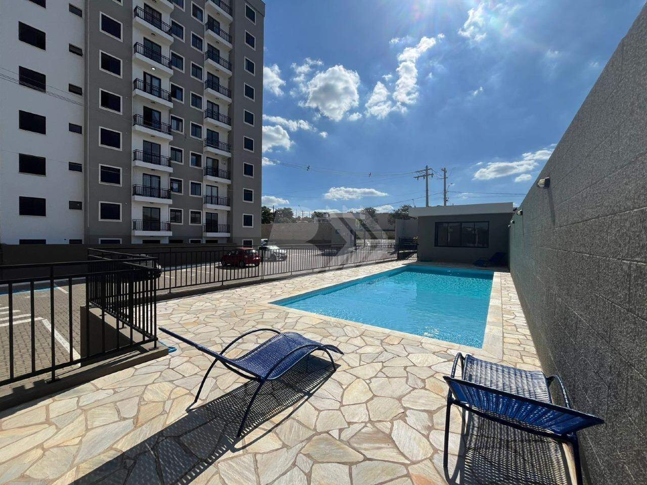 Apartamento para aluguel no Jardim Califórnia: 