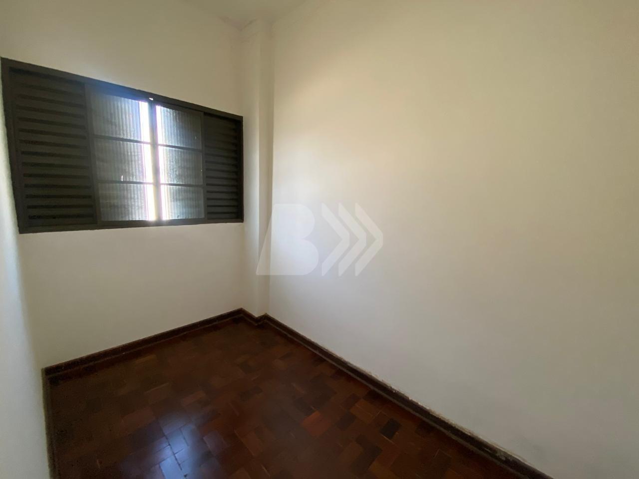 Casa Residencial à venda no Centro: 
