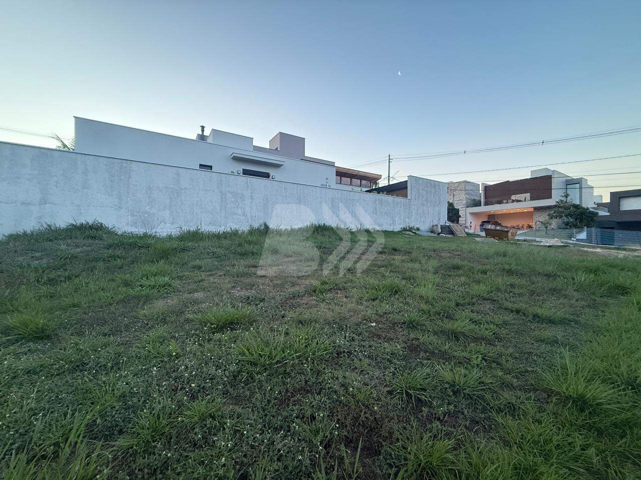 Terreno em Condomínio à venda no Ondas: 