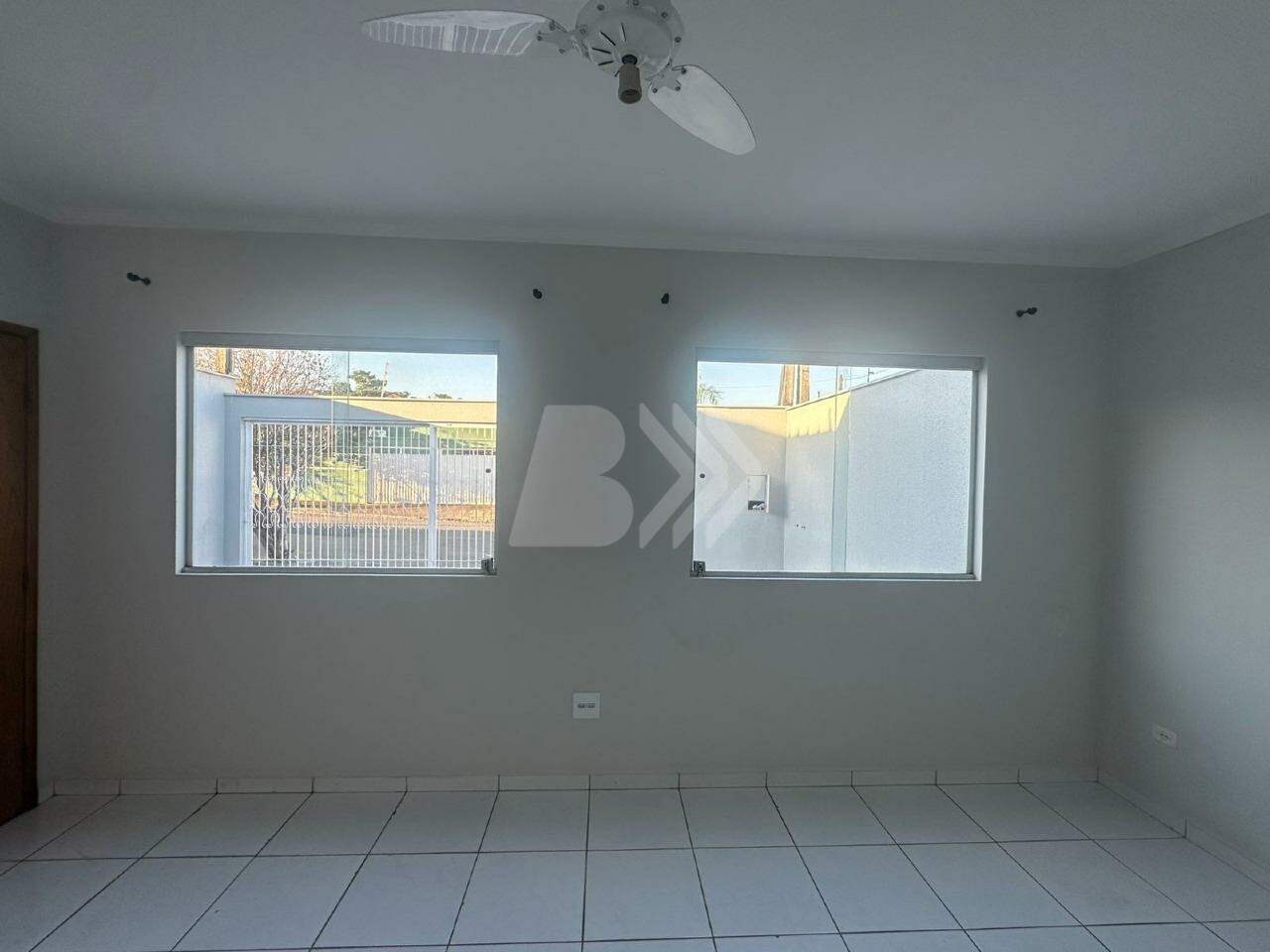Casa Residencial à venda no Santa Rosa: 