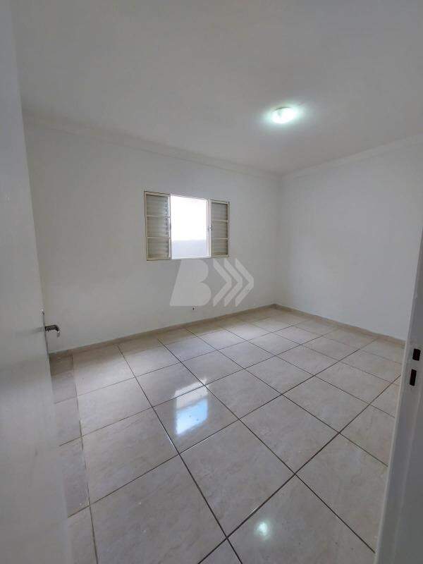 Casa Residencial à venda no Santa Terezinha: 
