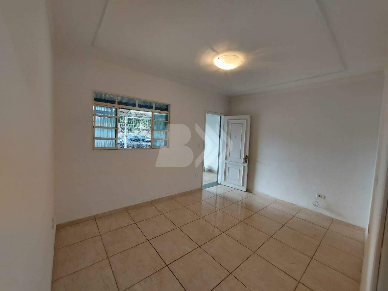 Casa Residencial à venda no Santa Terezinha: 