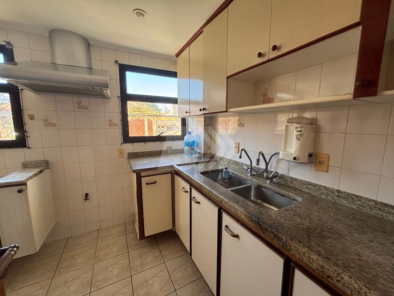 Apartamento para aluguel no Centro: 