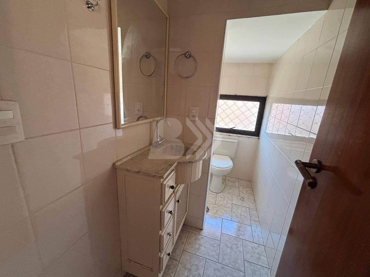 Apartamento para aluguel no Centro: 