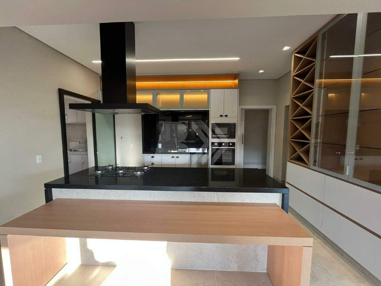 Casa de Condomínio para aluguel no Santa Rosa: 