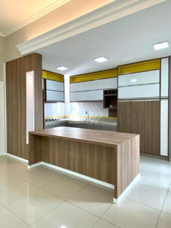 Casa Residencial à venda no Água Branca: 