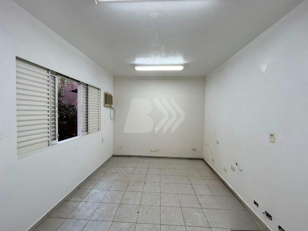 Casa Comercial para aluguel no Centro: 