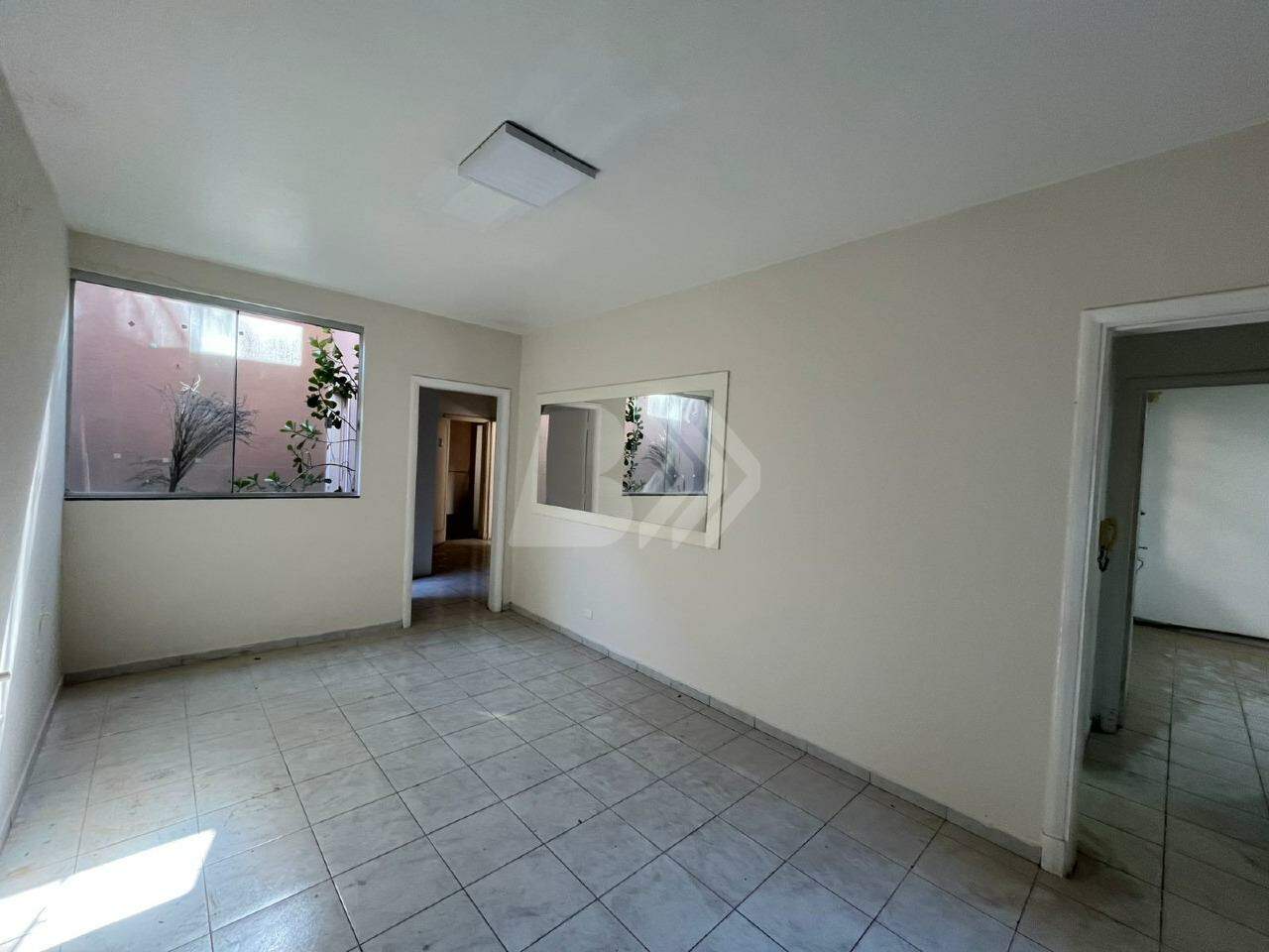 Casa Comercial para aluguel no Centro: 