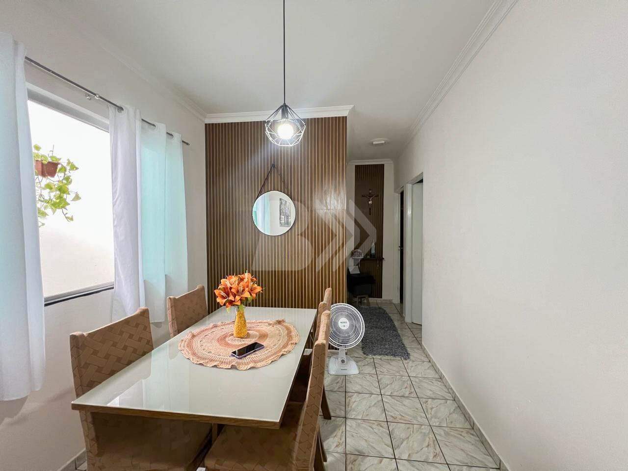 Casa Residencial à venda no Conjunto Habitacional Água Branca: 