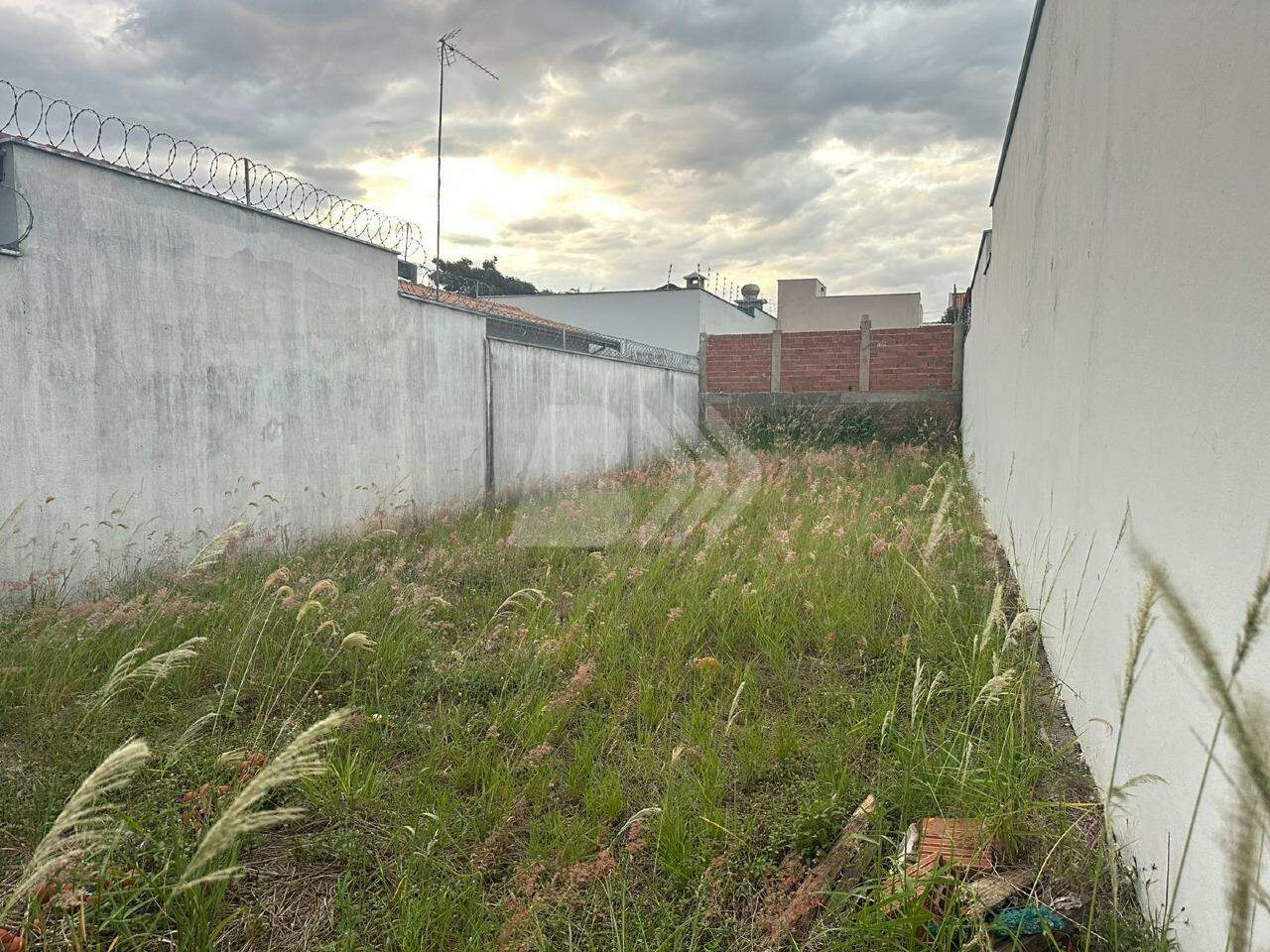 Terreno à venda no Pompéia: 