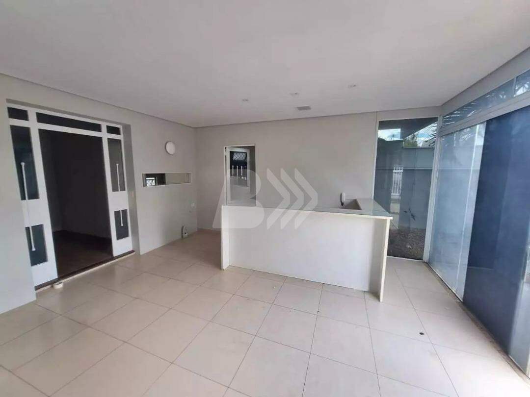 Casa Comercial para aluguel no Jardim Elite: 