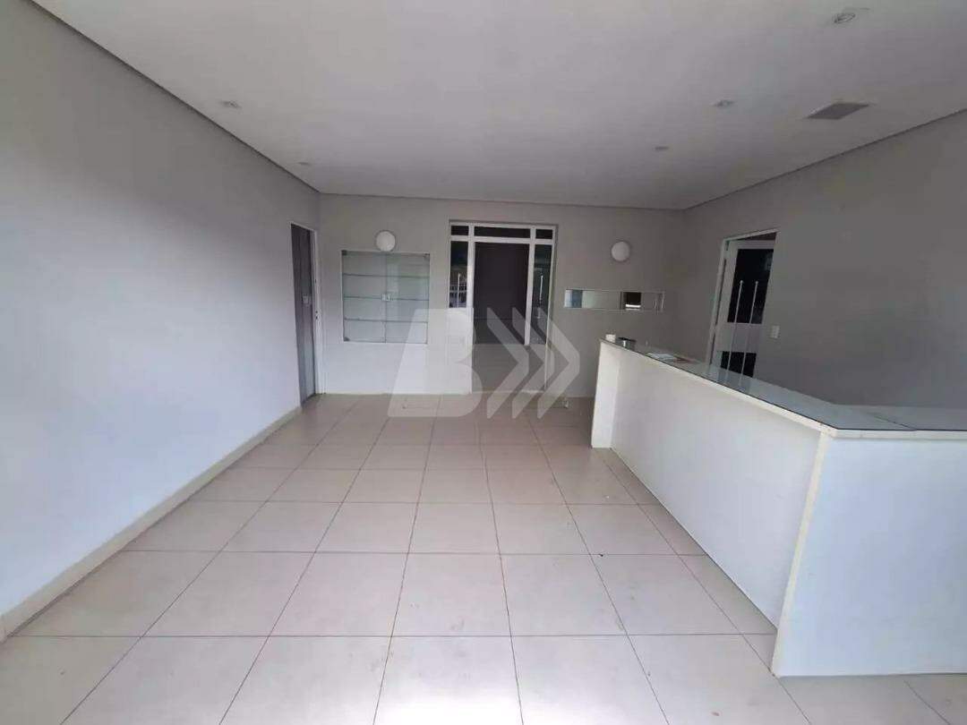 Casa Comercial para aluguel no Jardim Elite: 