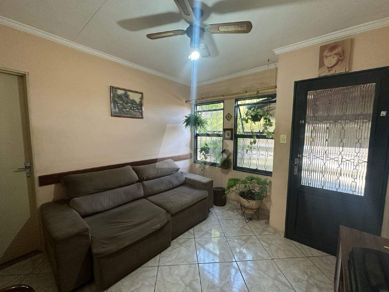 Casa Residencial à venda no Cecap: 