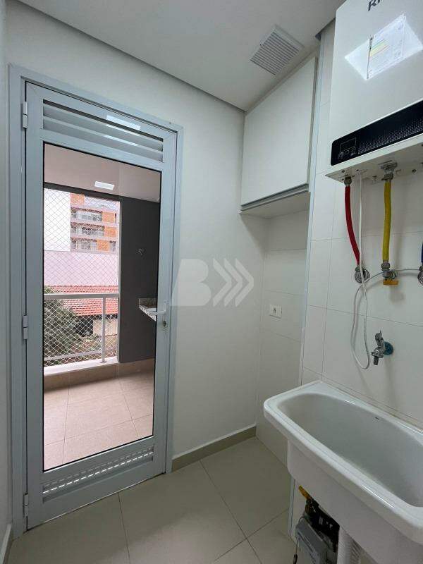 Apartamento para aluguel no São Dimas: 