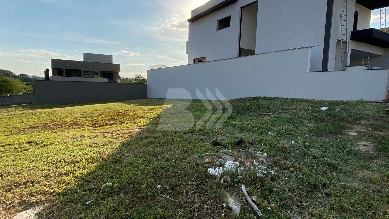 Terreno em Condomínio à venda no Água Seca: 