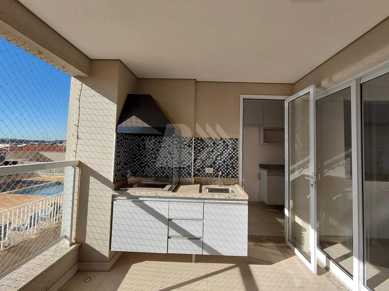 Apartamento para aluguel no Paulicéia: 