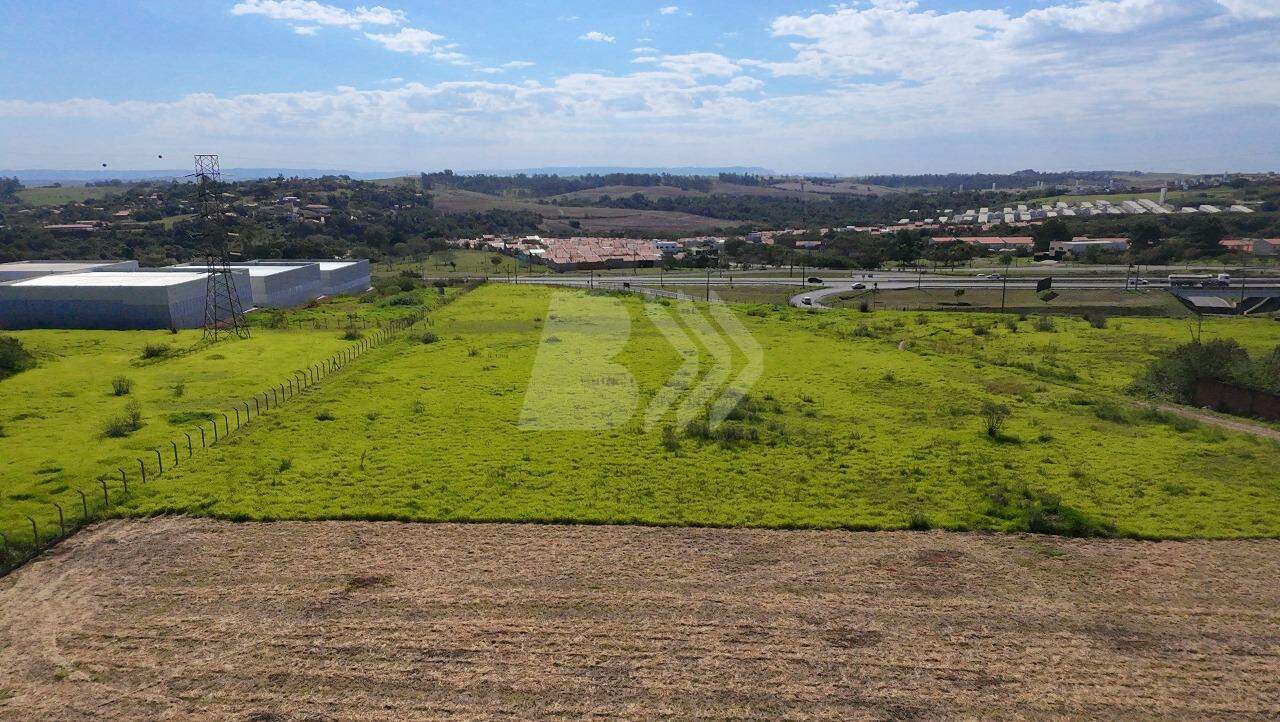 Área à venda no Itaperu: 