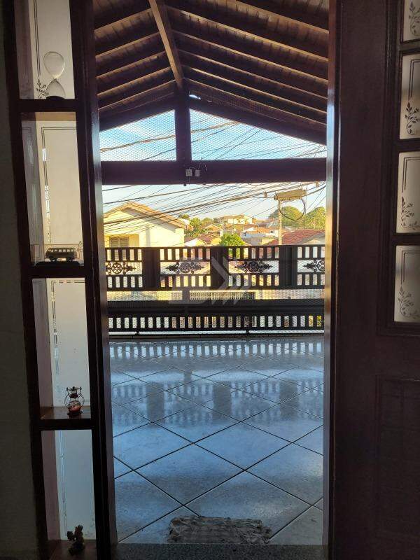 Casa Residencial à venda no Santa Terezinha: 