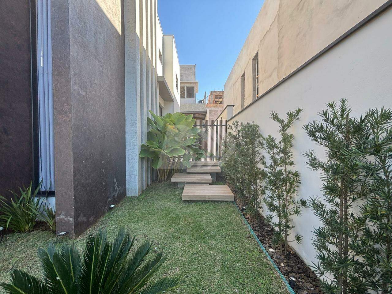 Casa de Condomínio à venda no Ondas: 