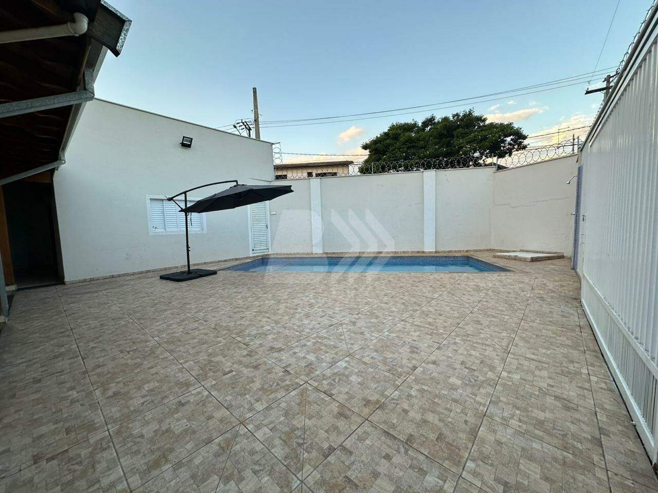 Casa Residencial para aluguel no Jardim Taiguara: 