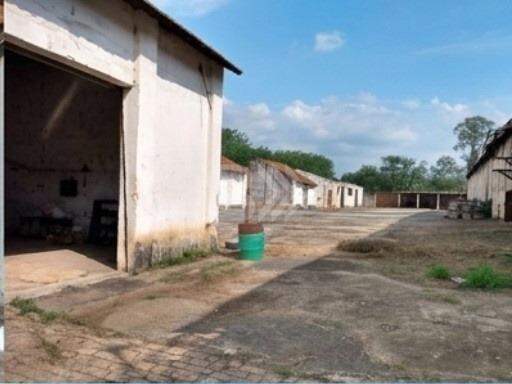 Área à venda no Santa Terezinha: 