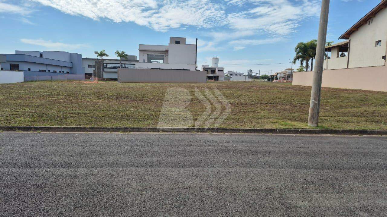 Terreno em Condomínio à venda no Residencial Terras de Ártemis (Ártemis): 