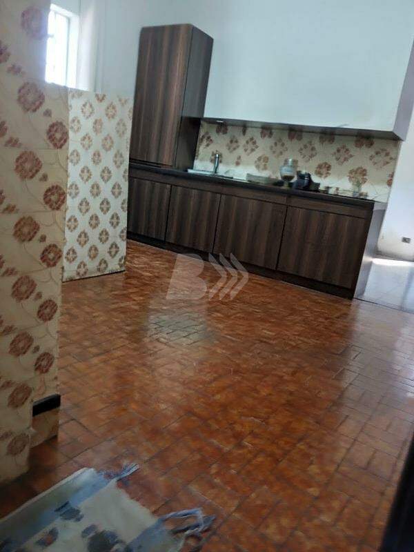 Casa Residencial à venda no Areão: 