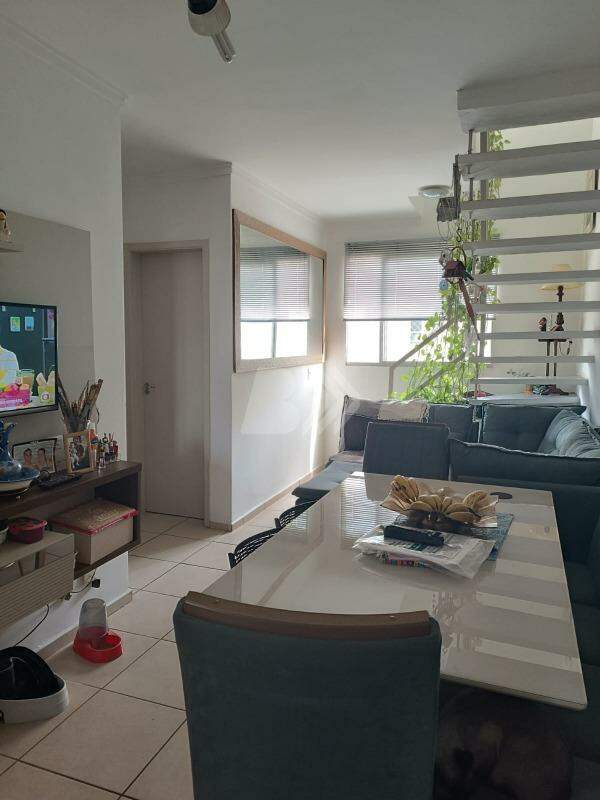 Apartamento à venda no Piracicamirim: 