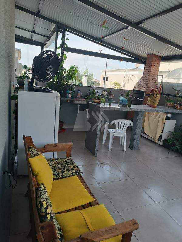 Apartamento à venda no Piracicamirim: 