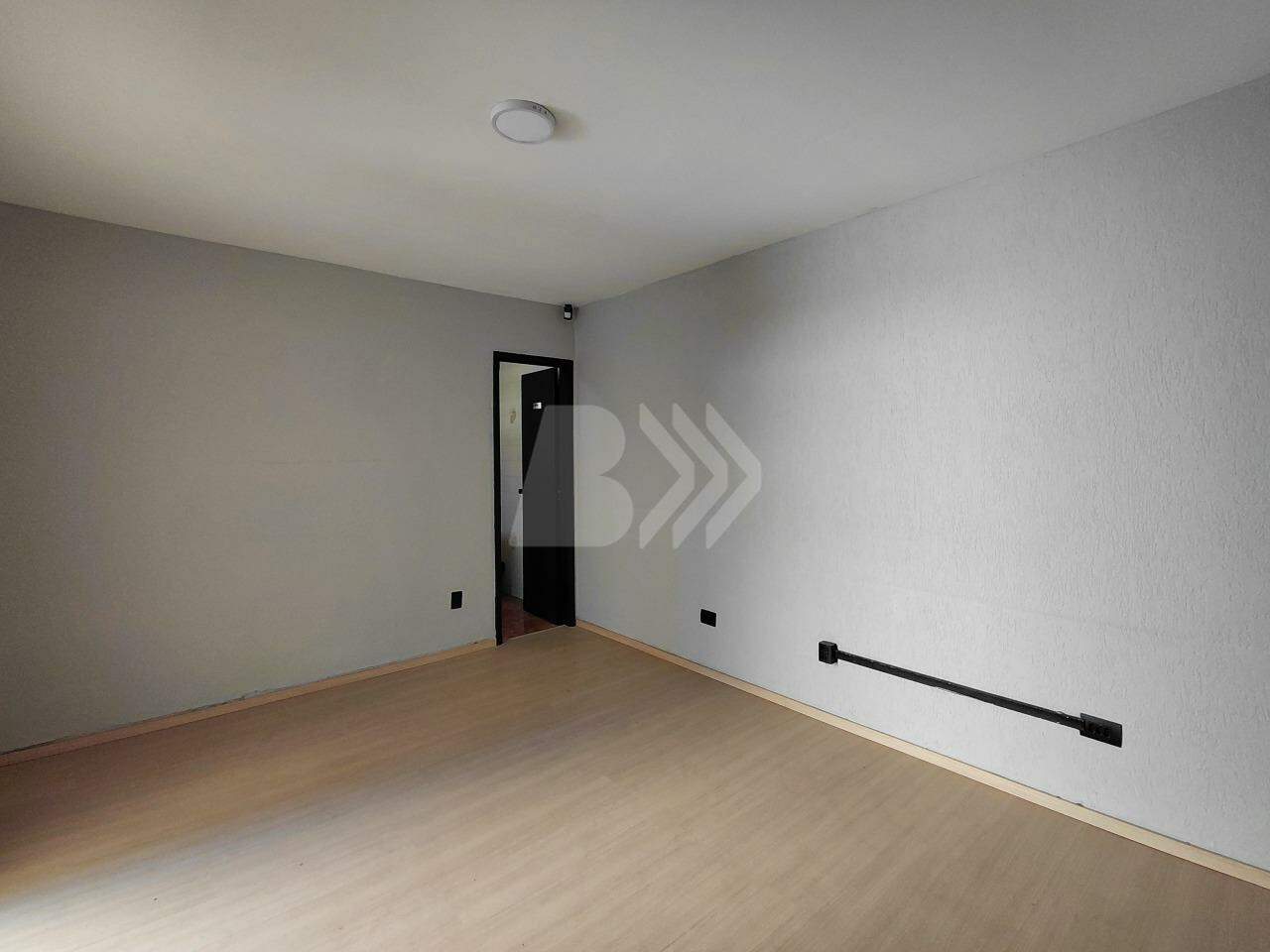 Casa Comercial para aluguel no Jardim Elite: 
