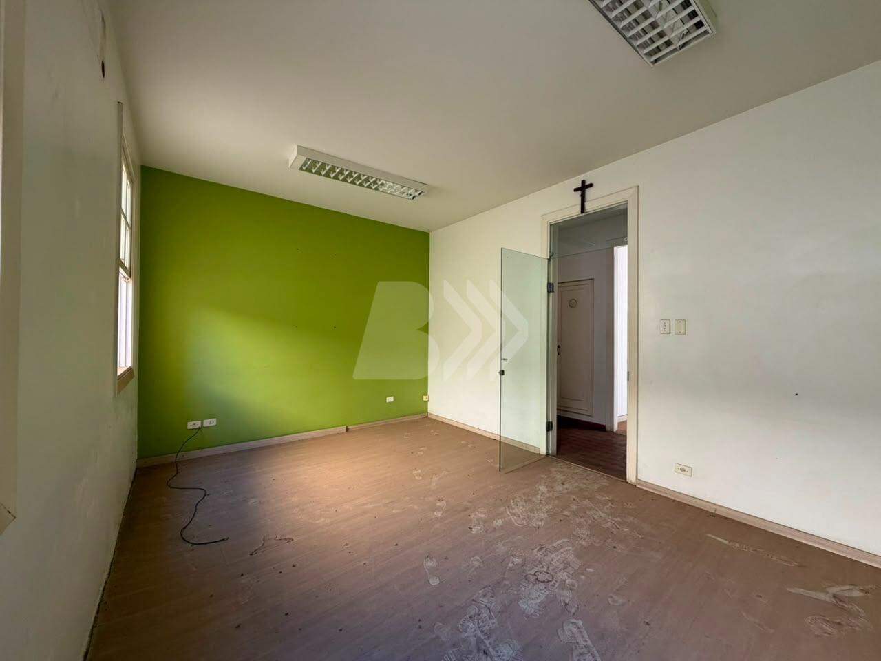 Casa Comercial para aluguel no Centro: 