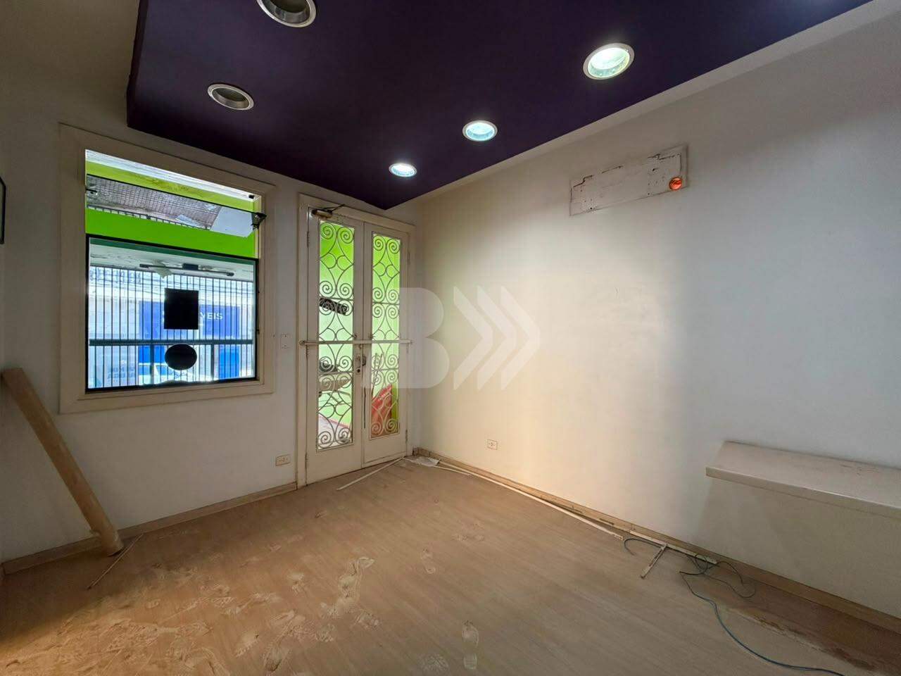 Casa Comercial para aluguel no Centro: 