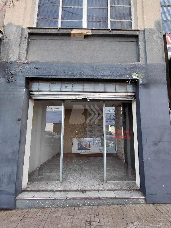 Salão Comercial para aluguel no Vila Rezende: 