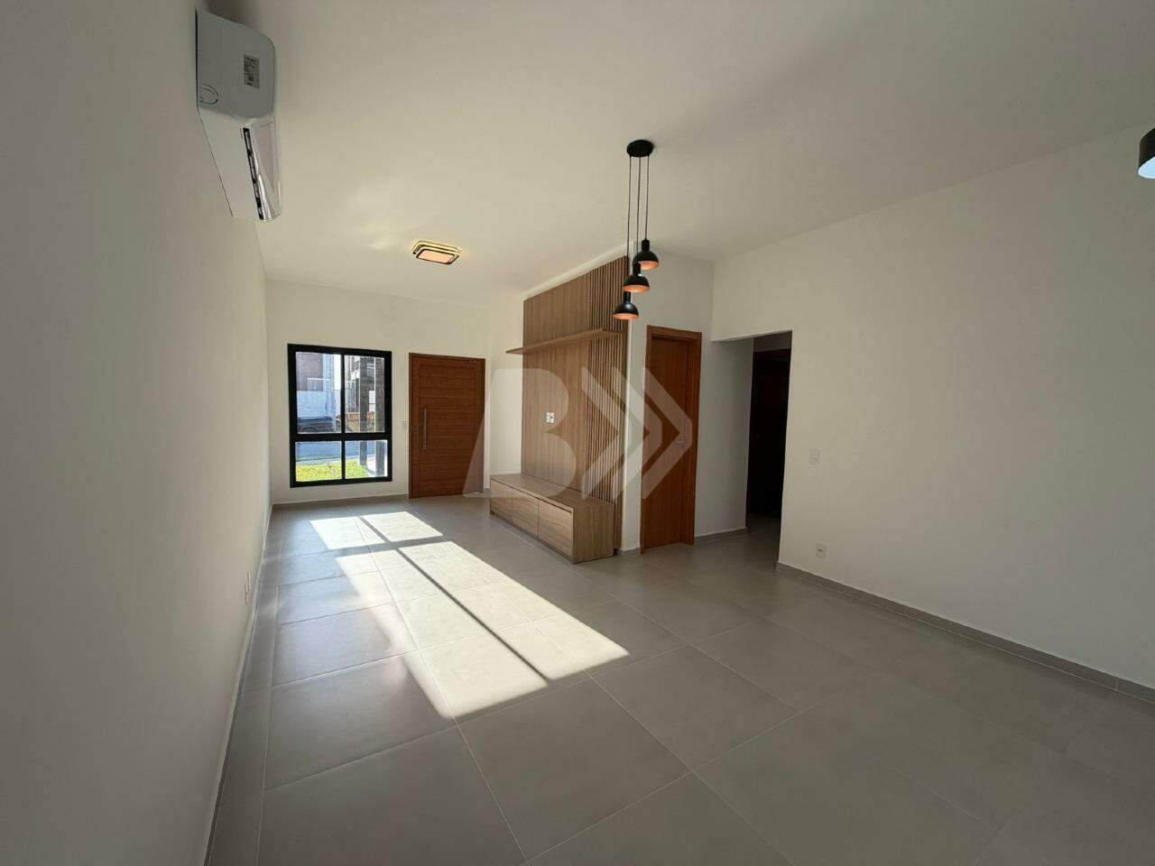 Casa de Condomínio para aluguel no Santa Rosa: 