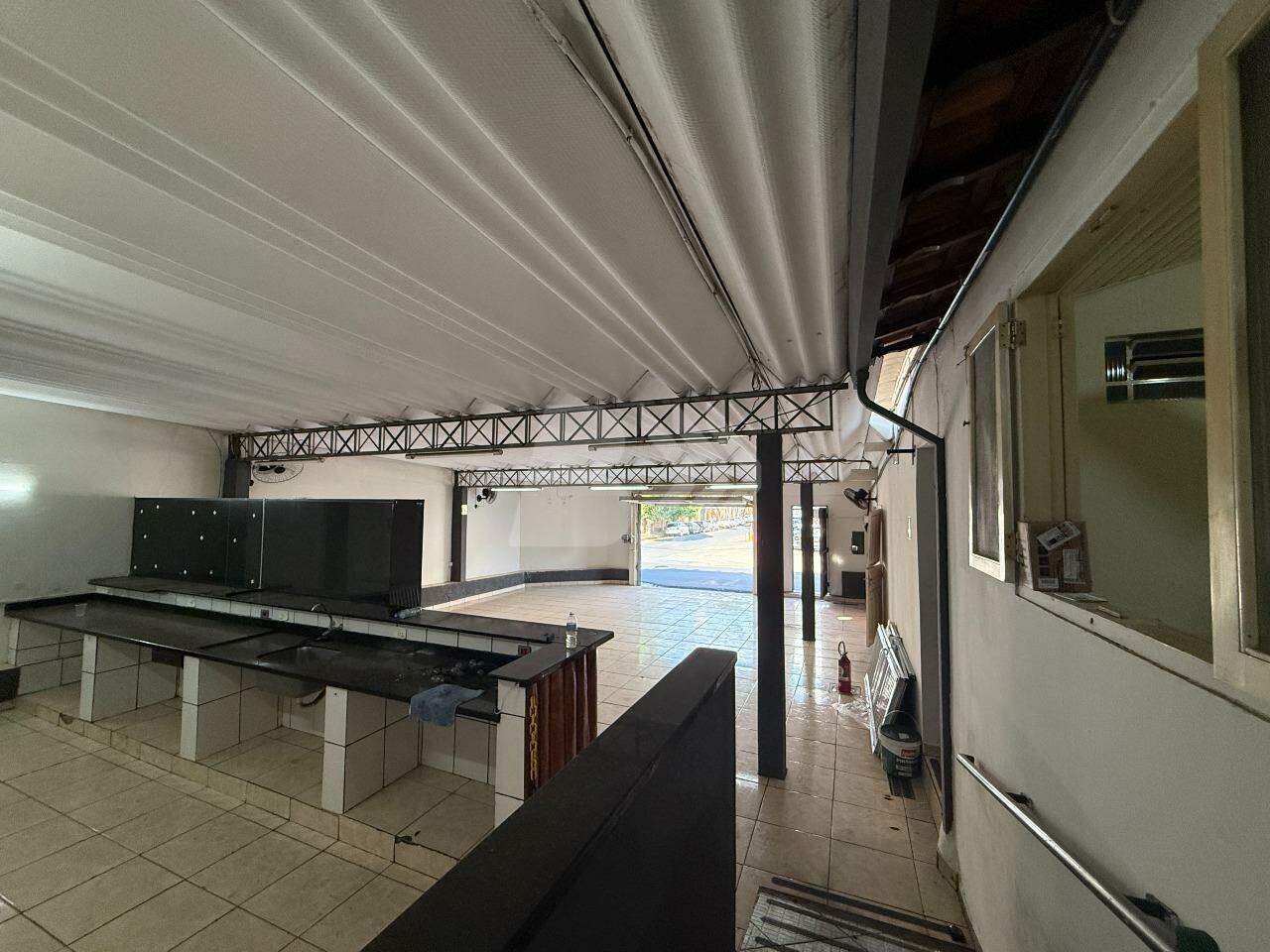 Casa Comercial para aluguel no Paulista: 
