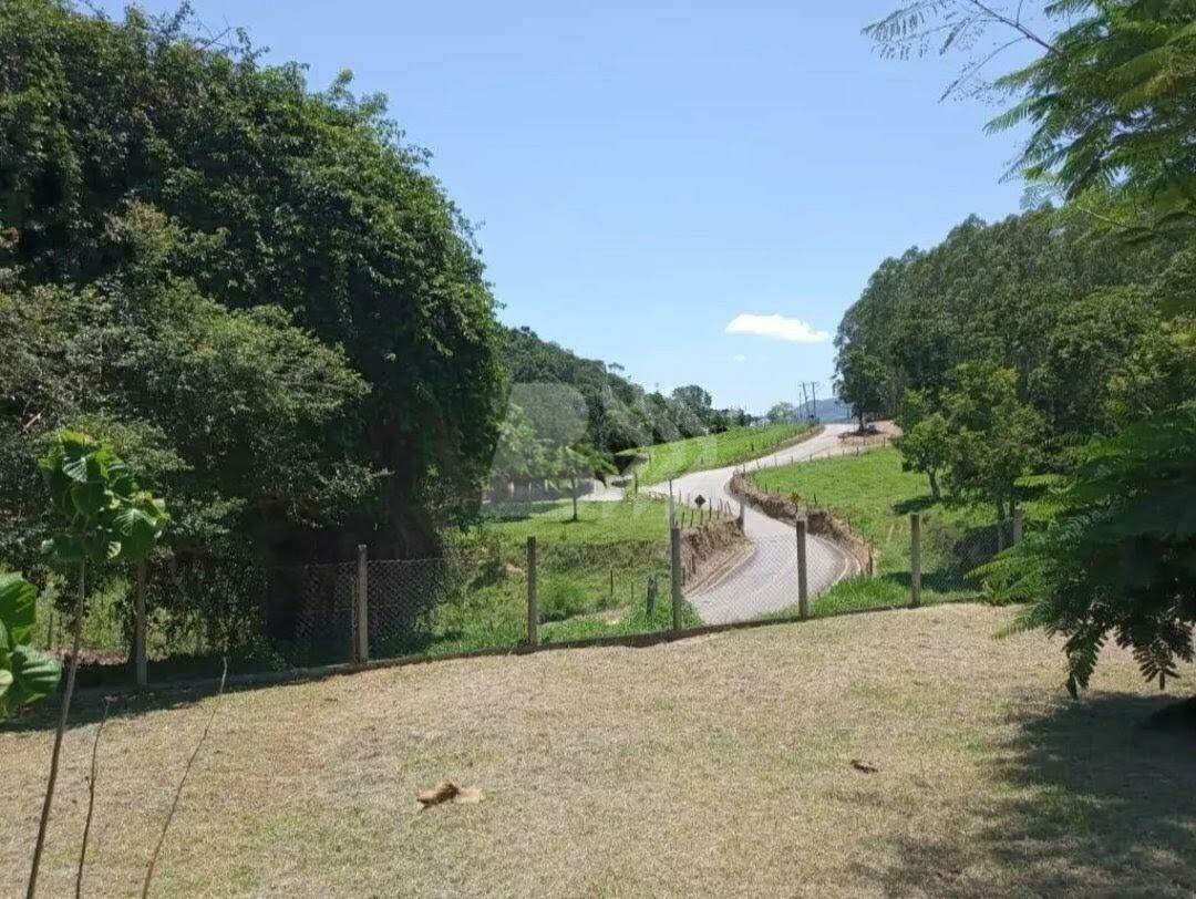 Sítio à venda no Pouso Frio: 