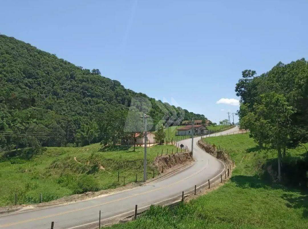 Sítio à venda no Pouso Frio: 