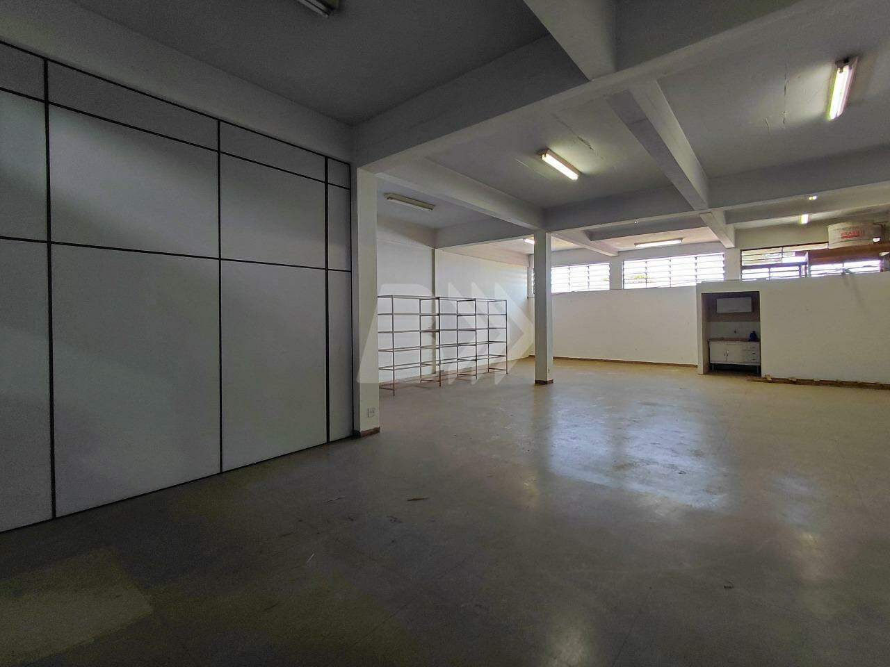 Casa Comercial para aluguel no Paulista: 