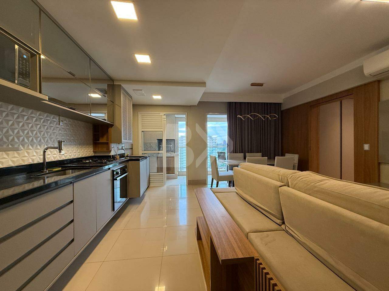 Apartamento para aluguel no Centro: 