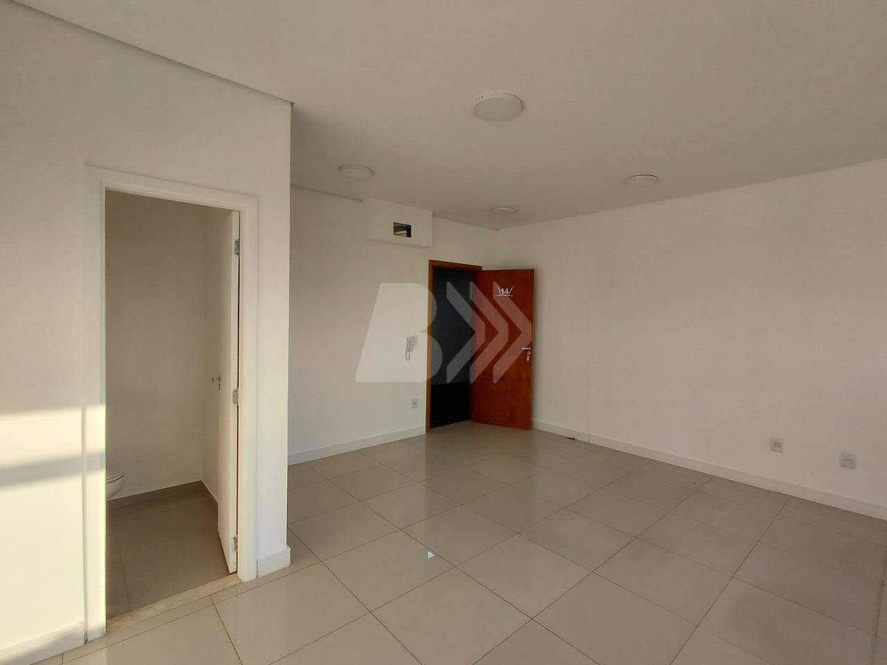 Sala Comercial para aluguel no Capim Fino: 