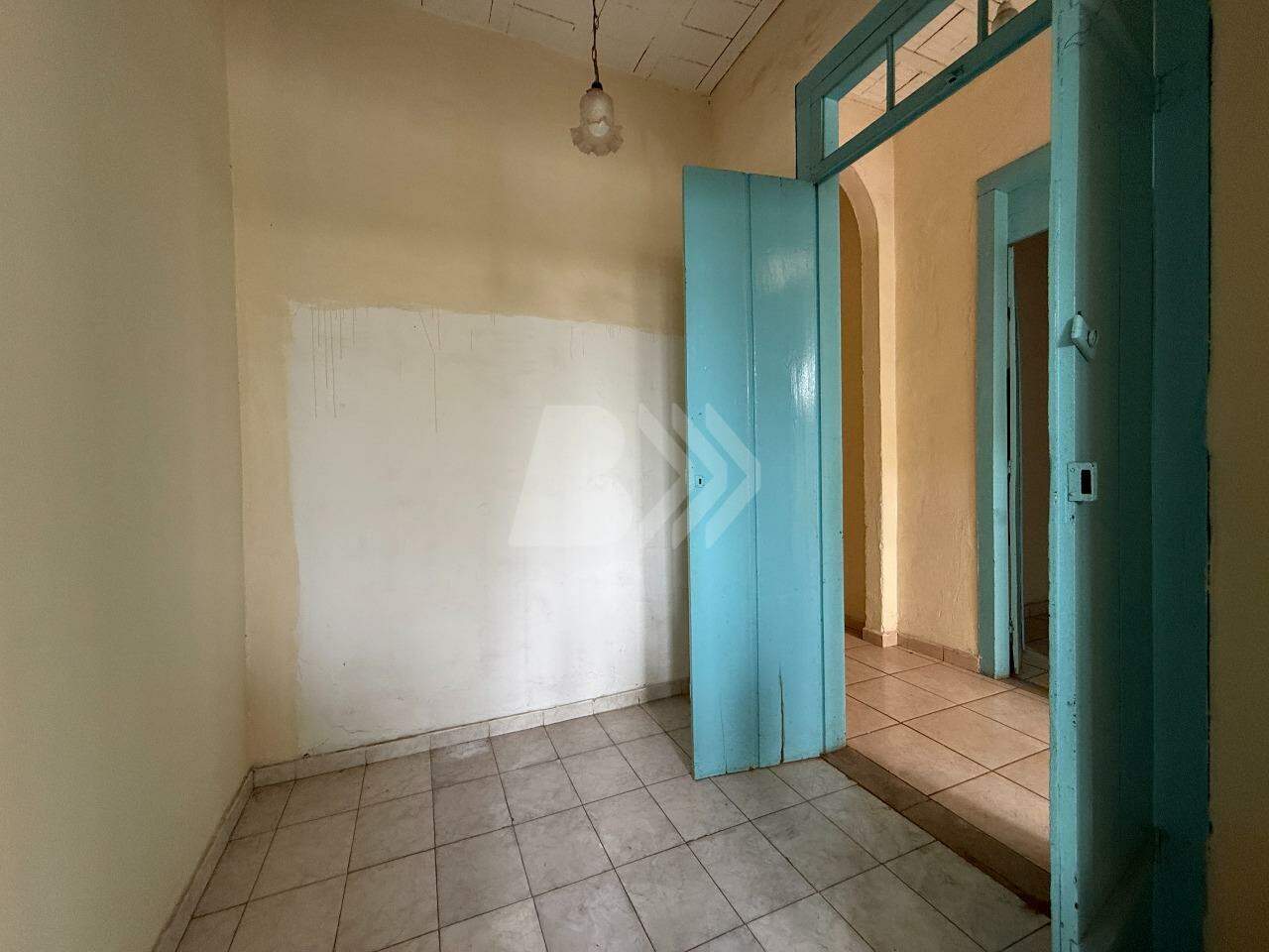 Casa Residencial para aluguel no Centro: 