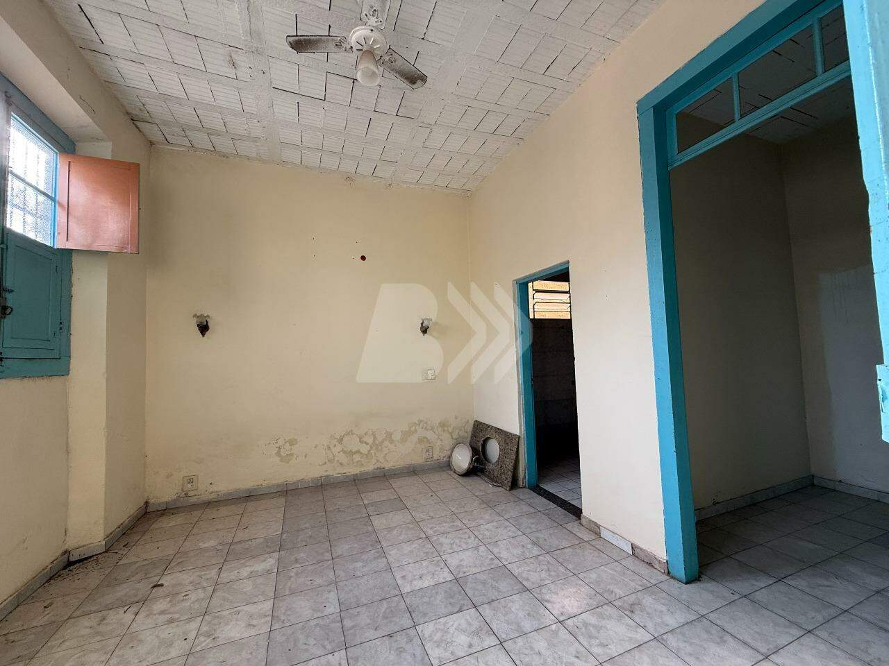 Casa Residencial para aluguel no Centro: 