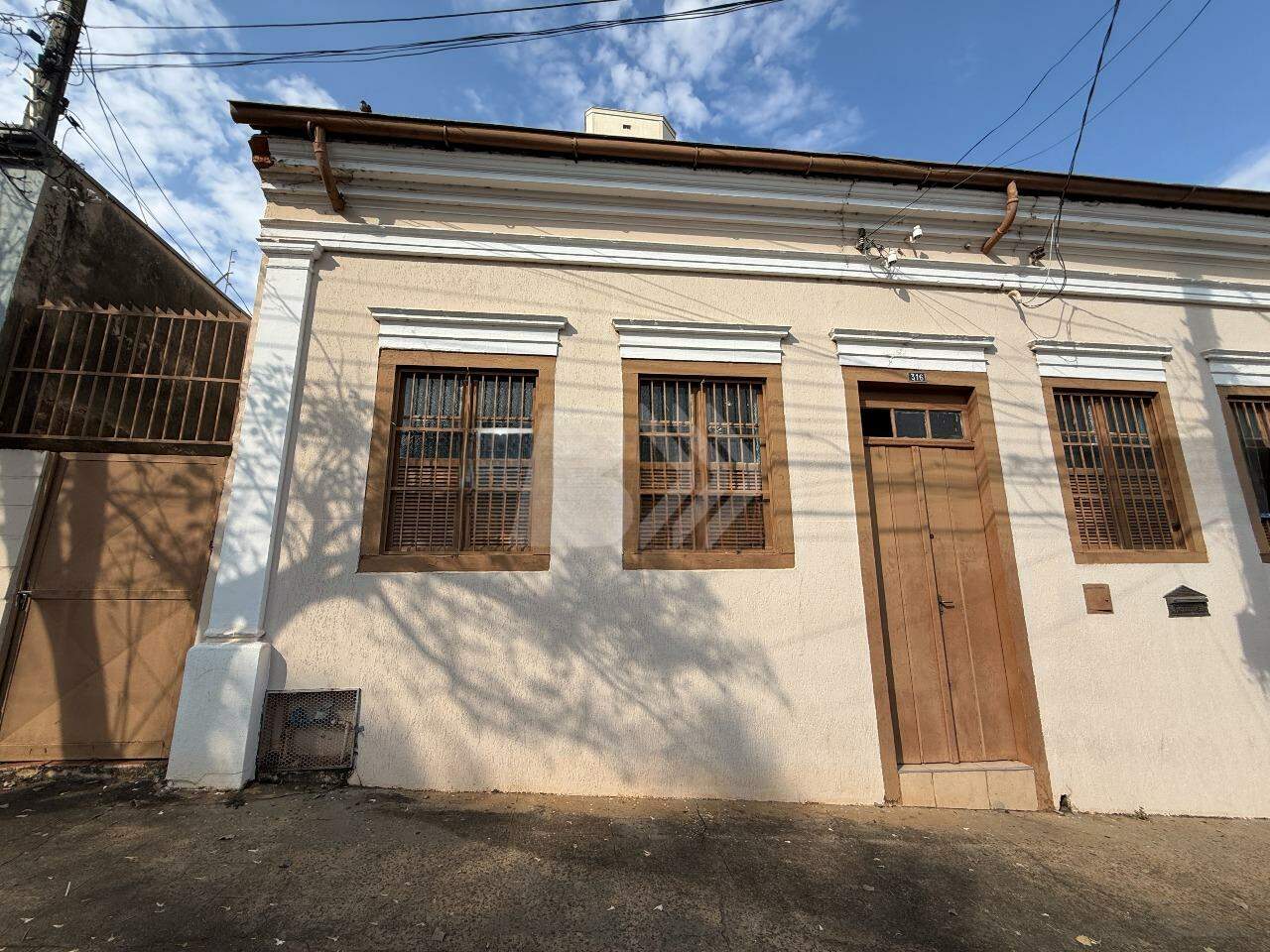 Casa Residencial para aluguel no Centro: 