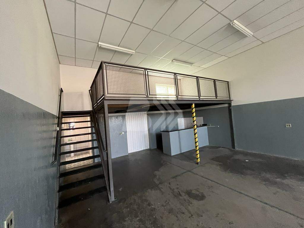 Barracão/Galpão para aluguel no Bairro Alto: 
