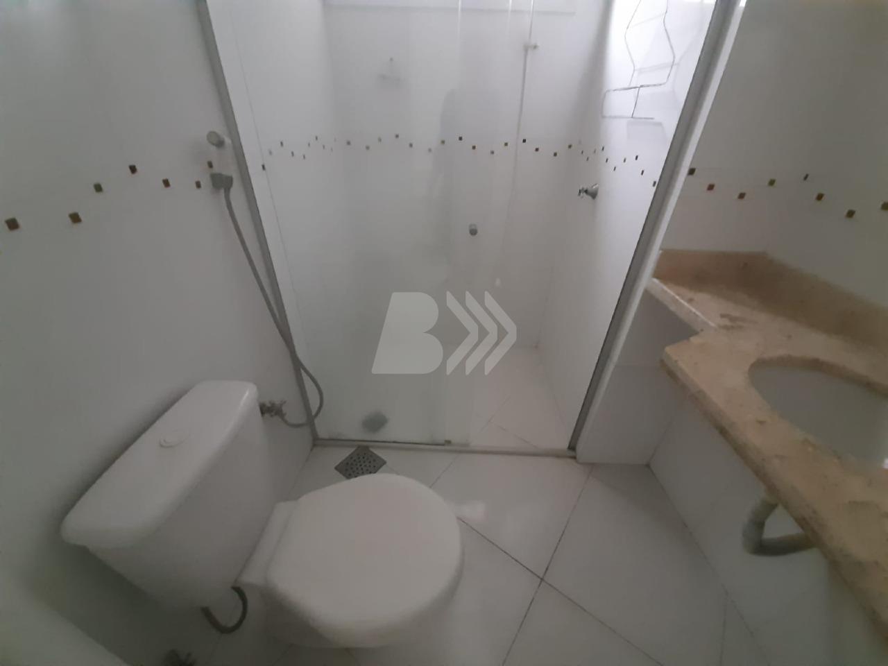 Apartamento para aluguel no Bairro Alto: 