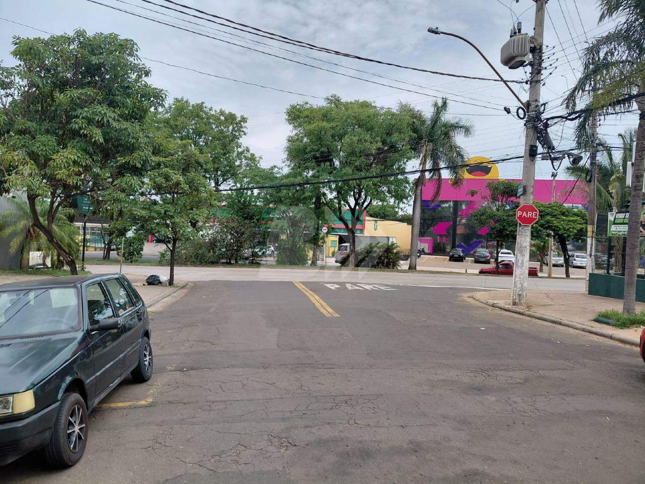 Kitnet para aluguel no Areão: 