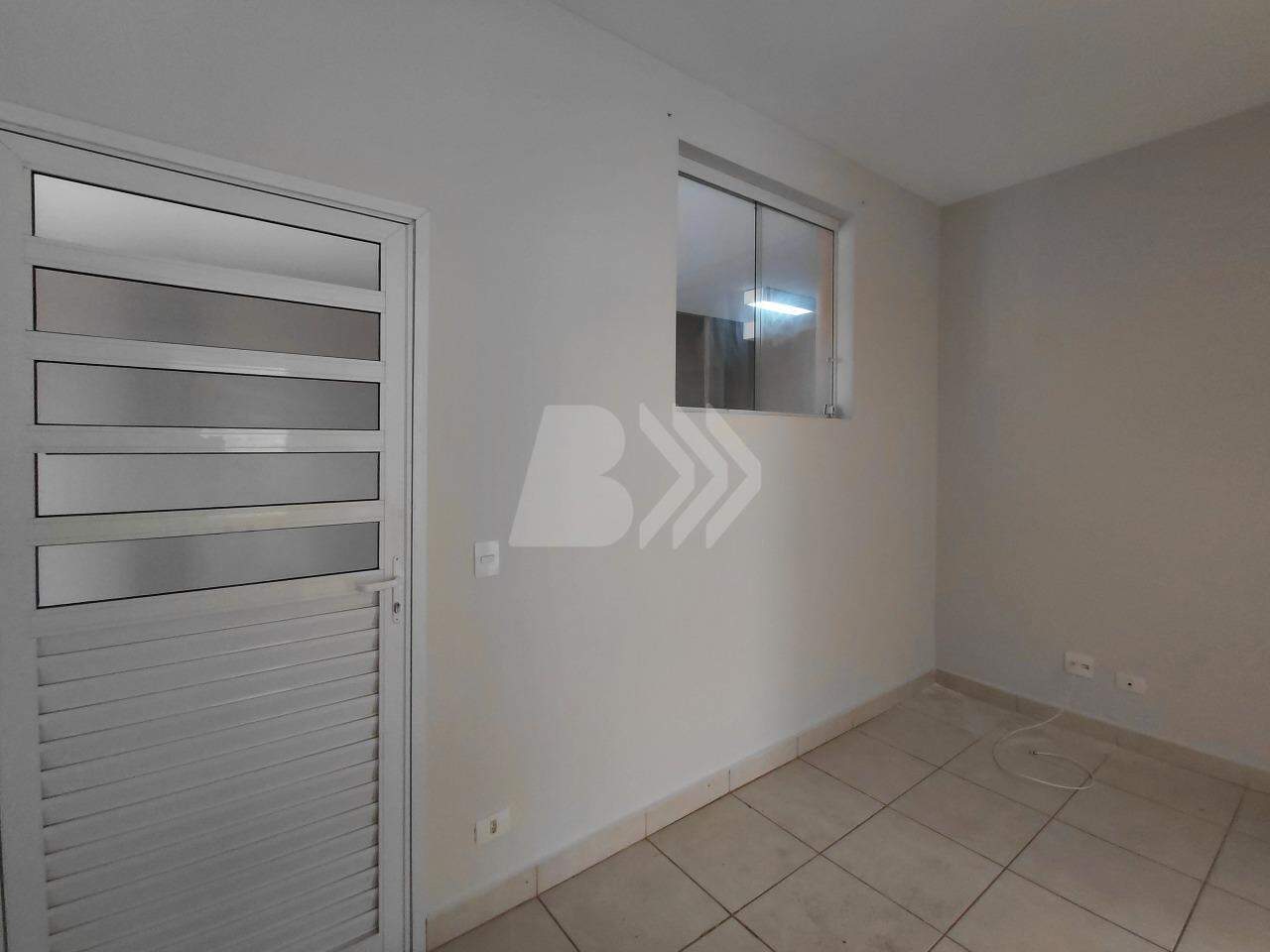 Kitnet para aluguel no Vila Monteiro: 